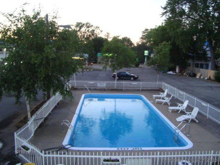 Joys Inn Niagara-Fälle Exterior foto